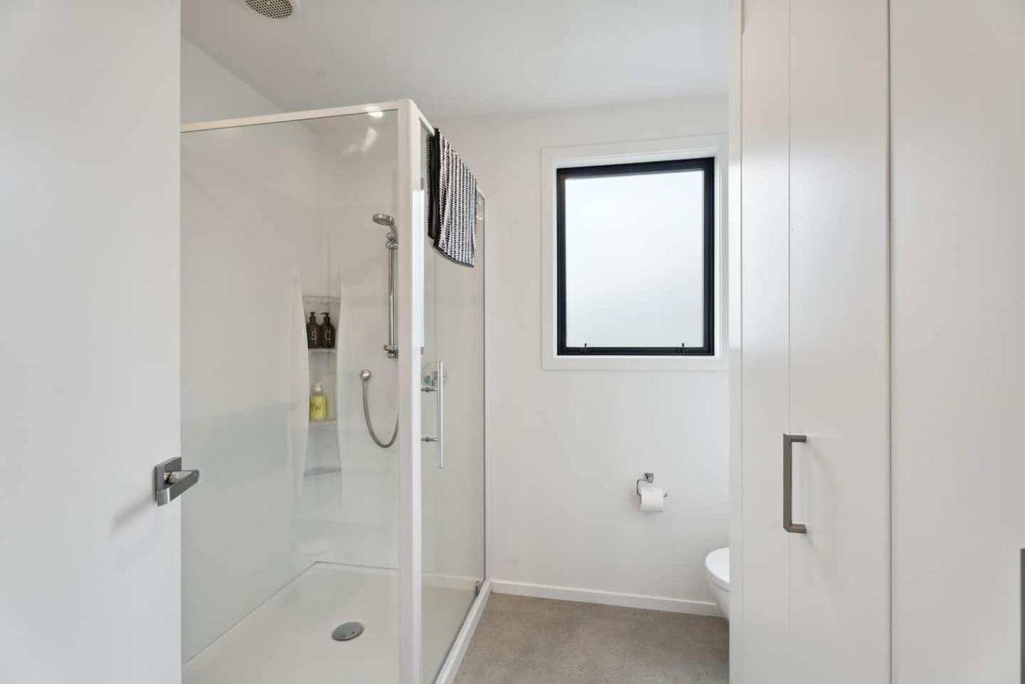 Modern Apartment With Coronet & Remarkables Views Queenstown Buitenkant foto